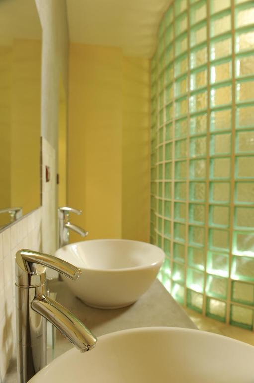Logis De Nantas Bed & Breakfast Saint-Jean-Bonnefonds Bilik gambar
